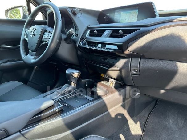 Lexus UX 135 kW image number 20