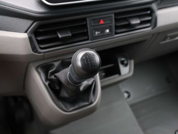 Car image 38