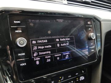 Car image 33