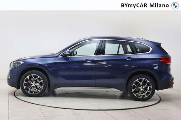 BMW X1 sDrive18d xLine 110 kW image number 5