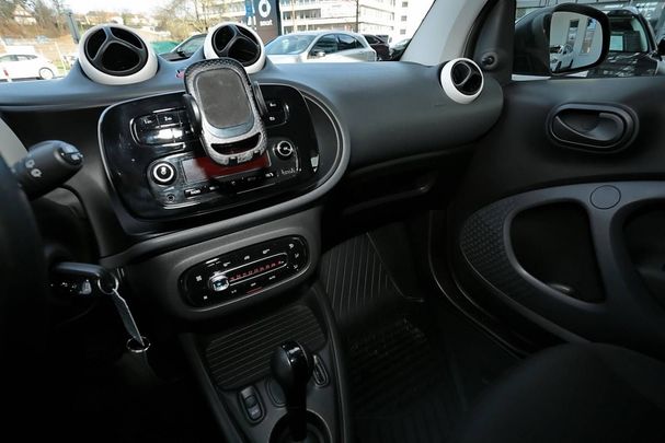 Smart ForTwo EQ 60 kW image number 8