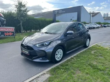 Car image 21