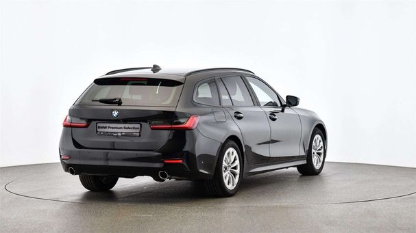 BMW 320d Touring xDrive 140 kW image number 3