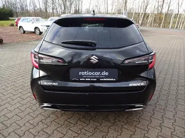 Car image 24