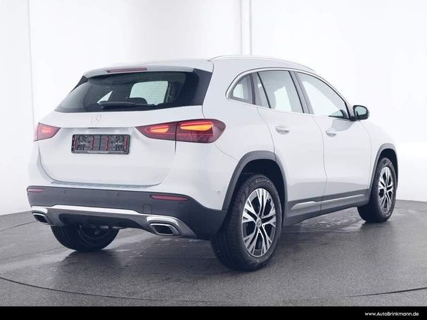 Mercedes-Benz GLA 180 100 kW image number 2