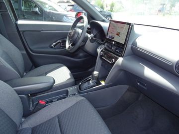 Car image 9