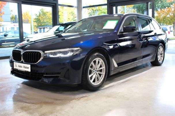 BMW 520d Touring 140 kW image number 1