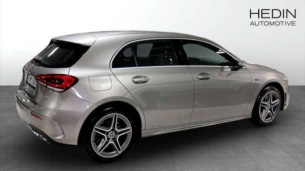 Mercedes-Benz A 250 e 160 kW image number 2