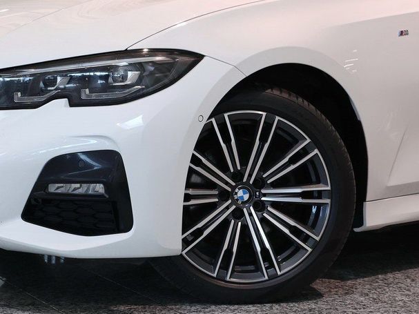 BMW 320d Touring M Sport 140 kW image number 13