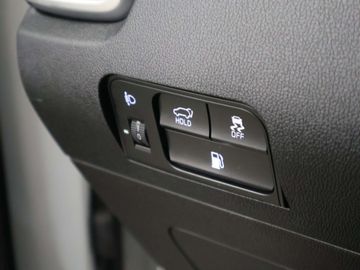 Car image 36