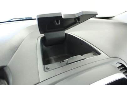 Car image 31