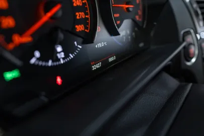 Car image 45