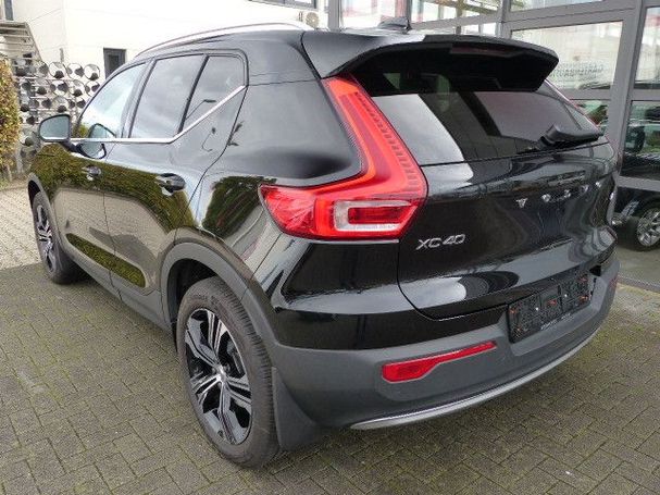 Volvo XC40 B4 Inscription 145 kW image number 2