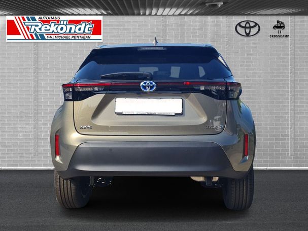 Toyota Yaris Cross Hybrid Team Deutschland 85 kW image number 5