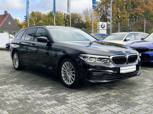 BMW 530d Touring xDrive Sport Line 195 kW image number 2