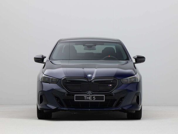 BMW i5 M60 xDrive 442 kW image number 2