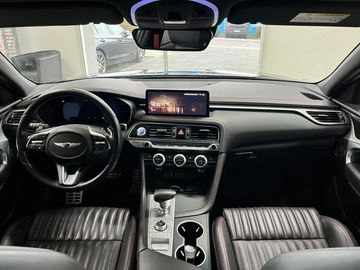 Car image 19