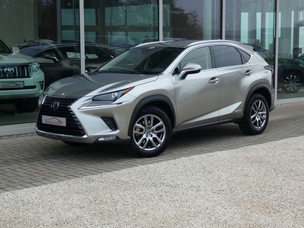 Lexus NX 300 h AWD 145 kW image number 2