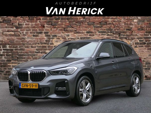 BMW X1 25e xDrive 163 kW image number 1