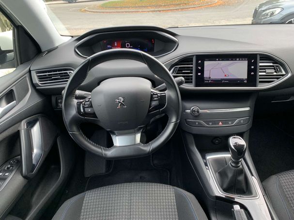 Peugeot 308 SW BlueHDi 75 kW image number 12