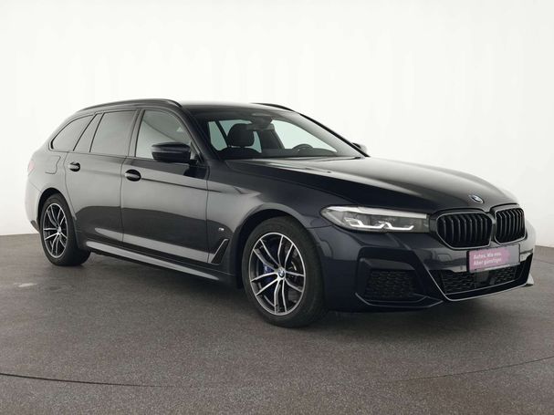 BMW 530 Touring xDrive 215 kW image number 3