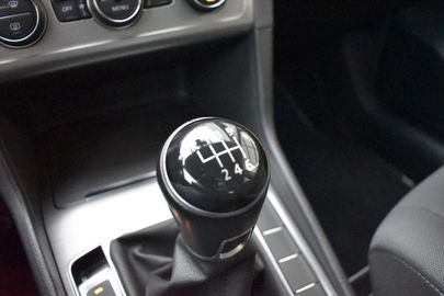 Car image 31