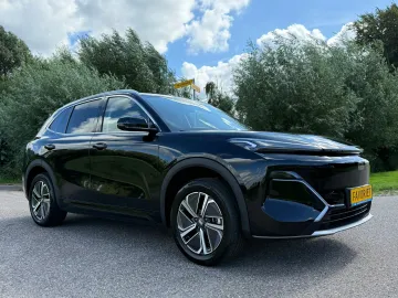 Car image 31