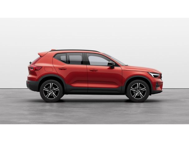 Volvo XC40 B3 Plus Dark 120 kW image number 2