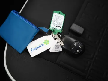 Car image 41