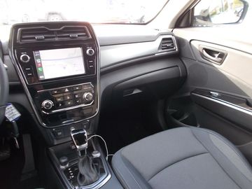 Car image 21