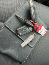 Car image 31