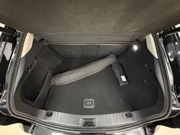 Car image 41