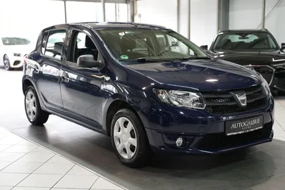 Car image 2