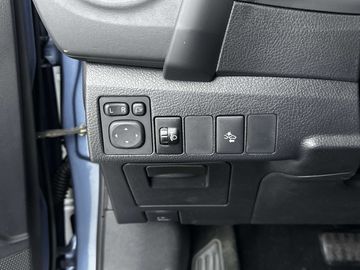 Car image 31