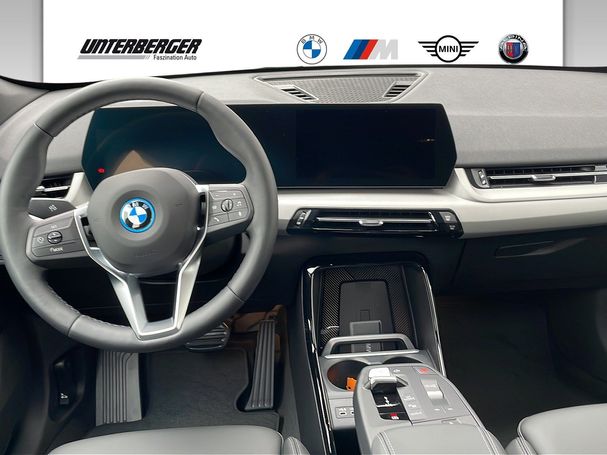 BMW iX1 eDrive20 150 kW image number 7