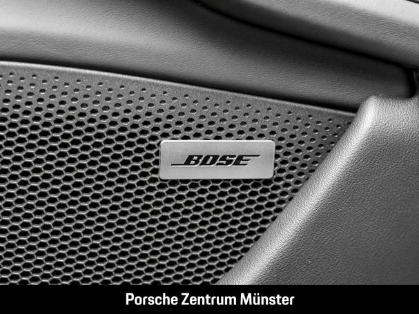 Porsche Taycan 320 kW image number 10