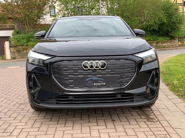 Audi Q4 40 e-tron S-line 150 kW image number 2