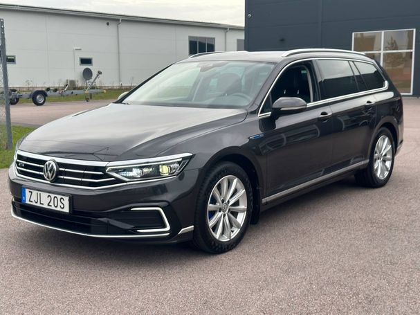 Volkswagen Passat GTE DSG 160 kW image number 1