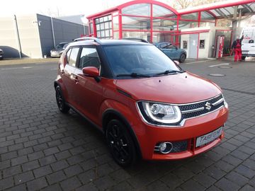 Car image 3