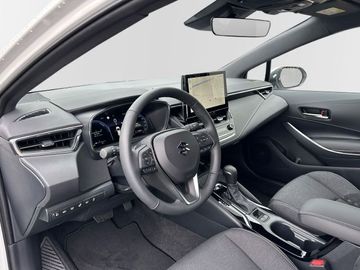 Car image 10