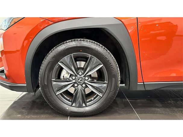 Lexus UX 135 kW image number 5