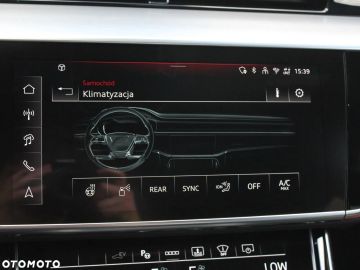 Car image 40