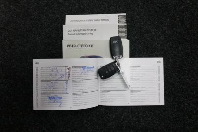 Car image 29