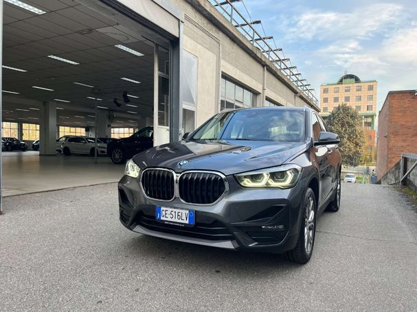 BMW X1 sDrive18d Advantage 110 kW image number 1