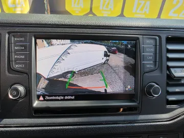 Car image 40