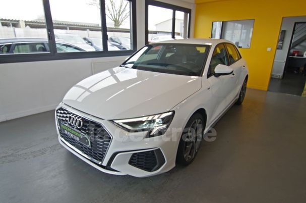 Audi A3 35 TFSI S tronic S-line Sportback 110 kW image number 1