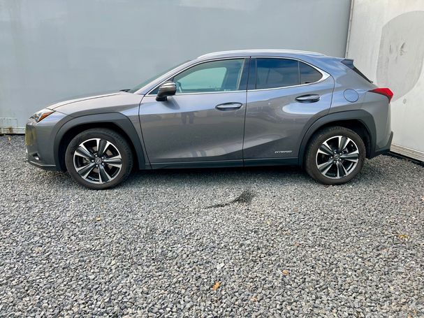 Lexus UX 135 kW image number 4