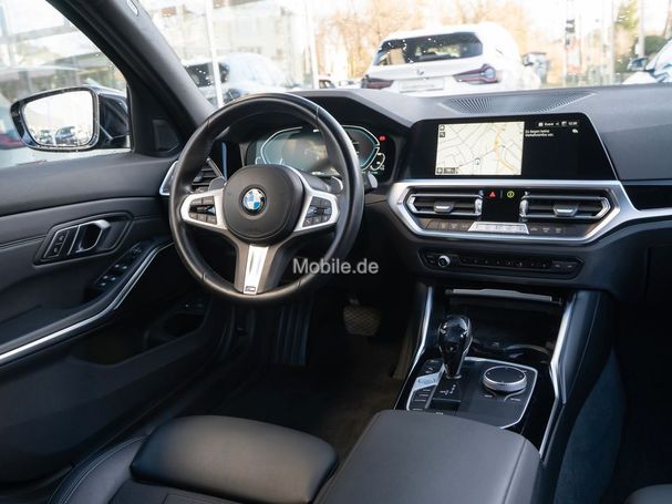 BMW 330e Touring 215 kW image number 5