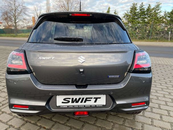 Suzuki Swift 1.2 Hybrid Comfort CVT 61 kW image number 2