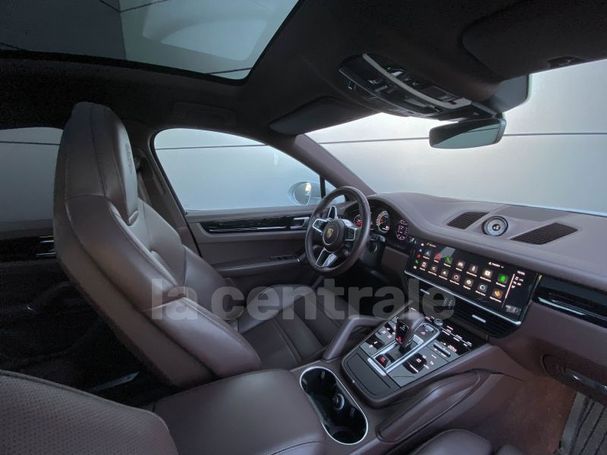 Porsche Cayenne Coupe E-Hybrid Tiptronic 340 kW image number 24